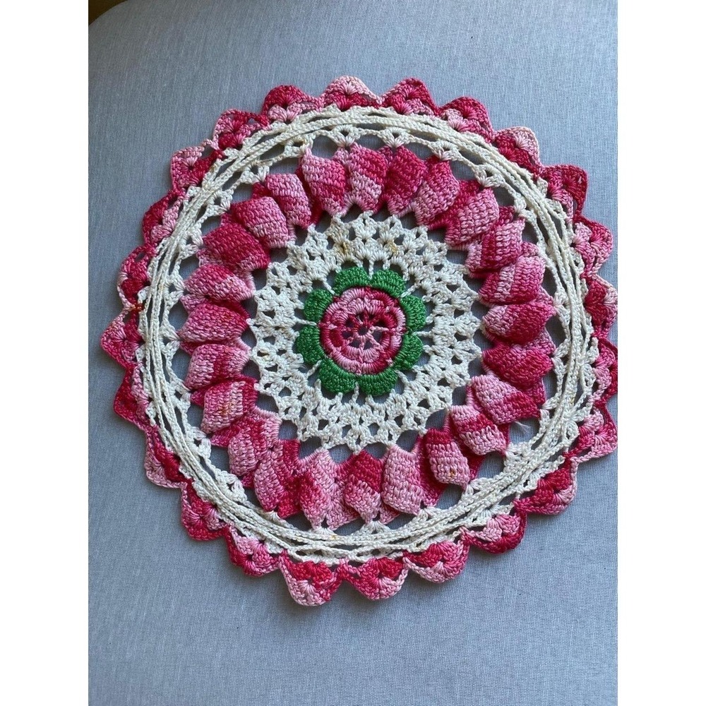 Doily Pink Vintage Crochet Dresser Scarf Handmade Craft Cluttercore k5